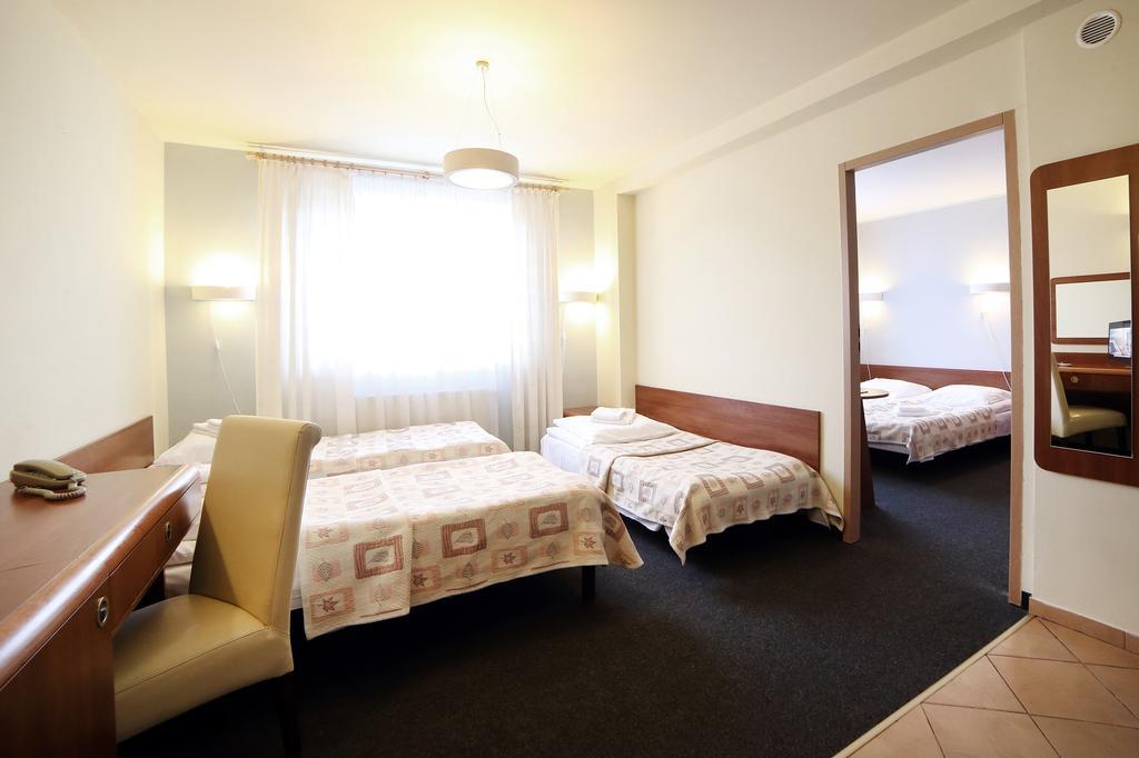 Hotel I Restauracja Abis Bystrzyca Kłodzka Eksteriør bilde